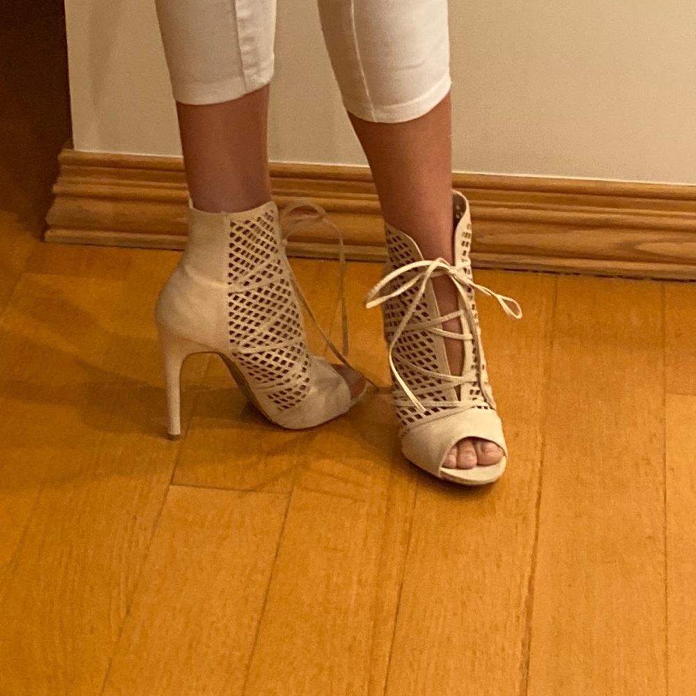 Open to offers, cream heels, 3 inch heel.